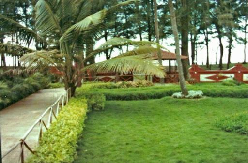 Seawoods Beach Hotel Dahanu Dış mekan fotoğraf